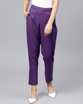mid-rise trousers with insert pockets