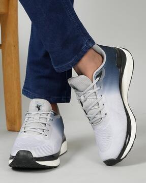 mid-top round-toe sports shoes