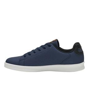 mid-tops lace-up sneakers