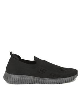 mid-tops slip-on sports shoes