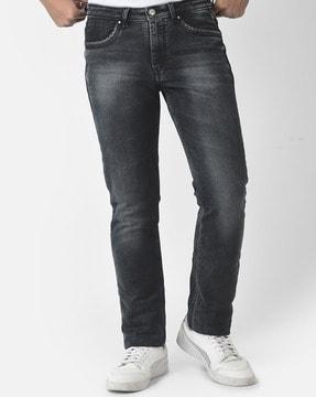 mid-wash jeans with insert pockets