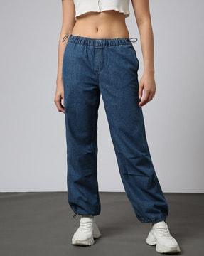 mid-wash jogger jeans