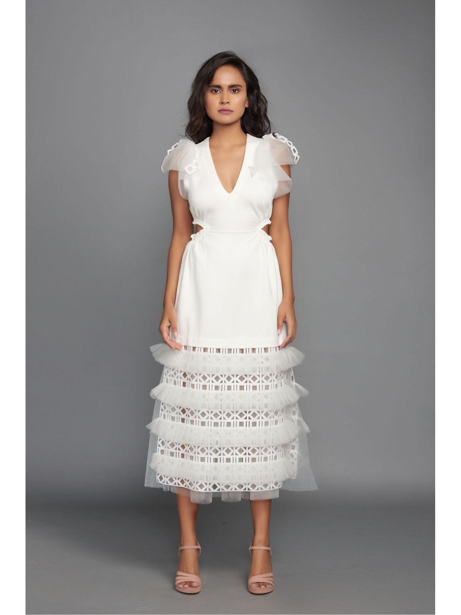 midi layered dress with a cut out at the waist - white