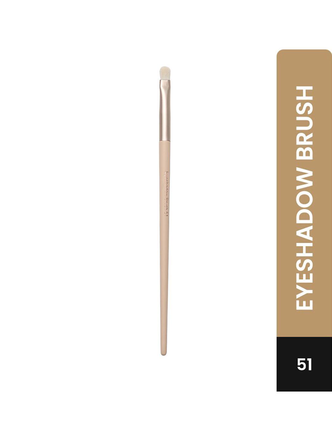 milagro beauty beige eyeshadow brush 51