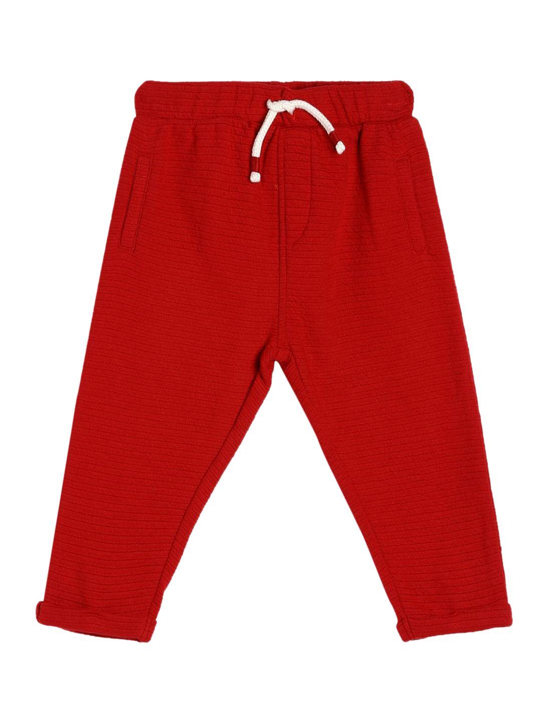 mini klub boys red solid knitted track pants