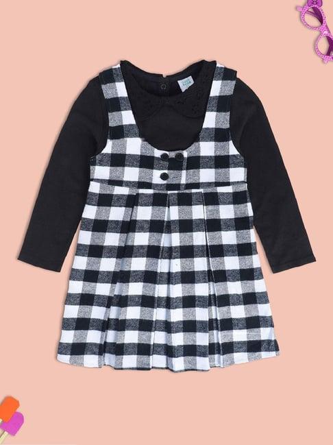 miniklub kids black & white checks full sleeves top with pinafore dress