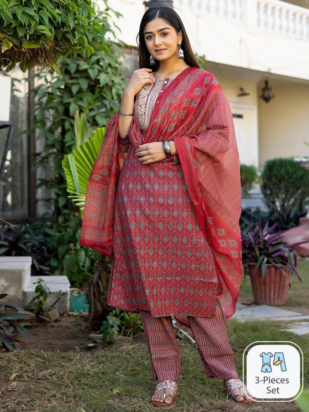 misbis floral printed regular thread work straight kurta & trousers with dupatta