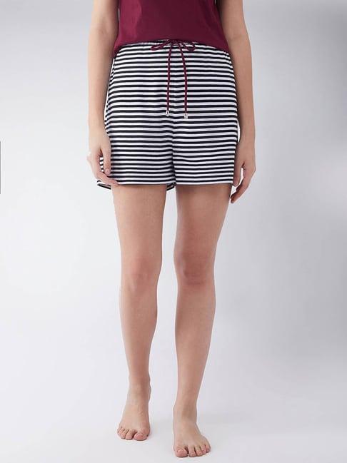 miss chase black & white striped shorts