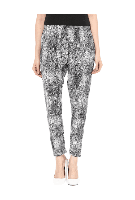 miss chase white & black relaxed fit pants