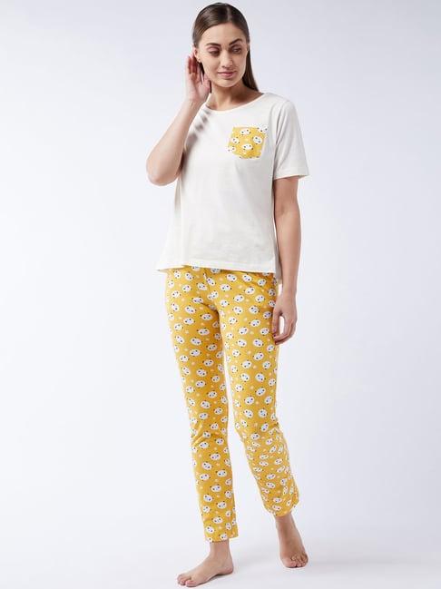 miss chase white & mustard cotton printed t-shirt pyjama set