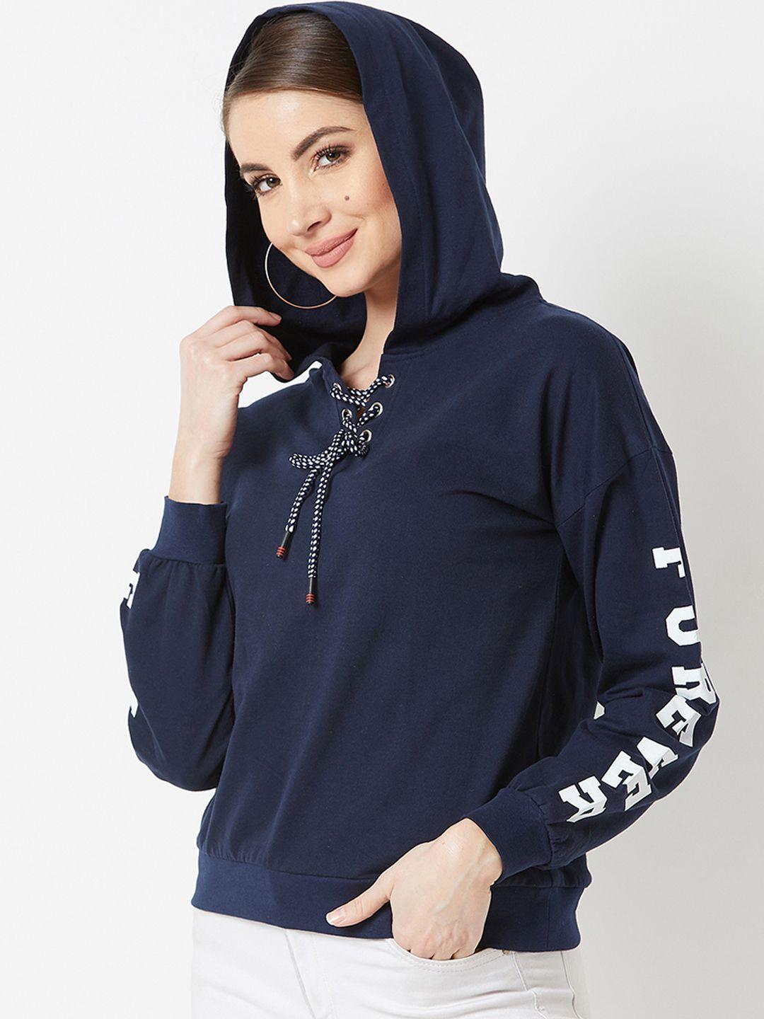 miss chase women navy blue & white solid hooded sweatshirt