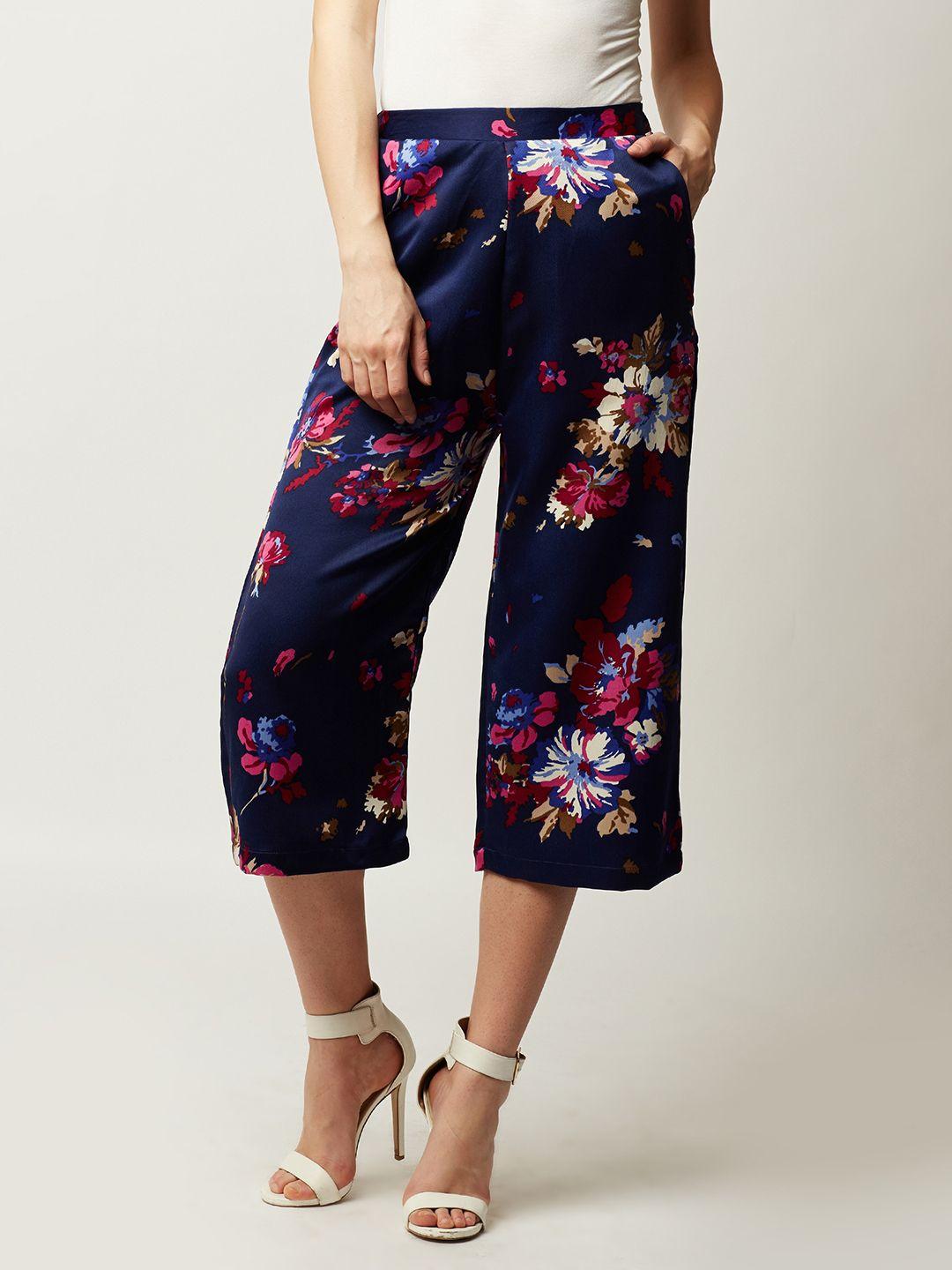 miss chase women navy blue regular fit printed culottes