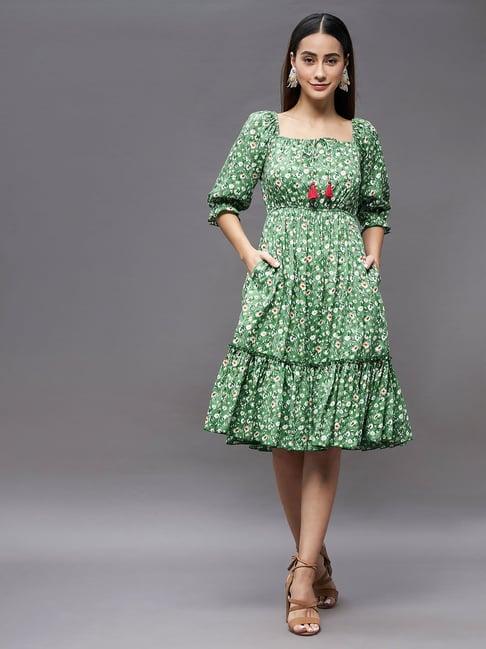 miss chase green floral print fit & flare dress