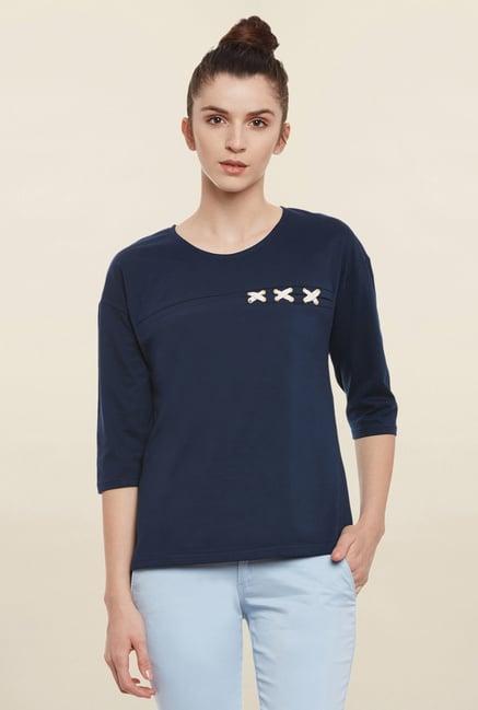 miss chase navy solid top