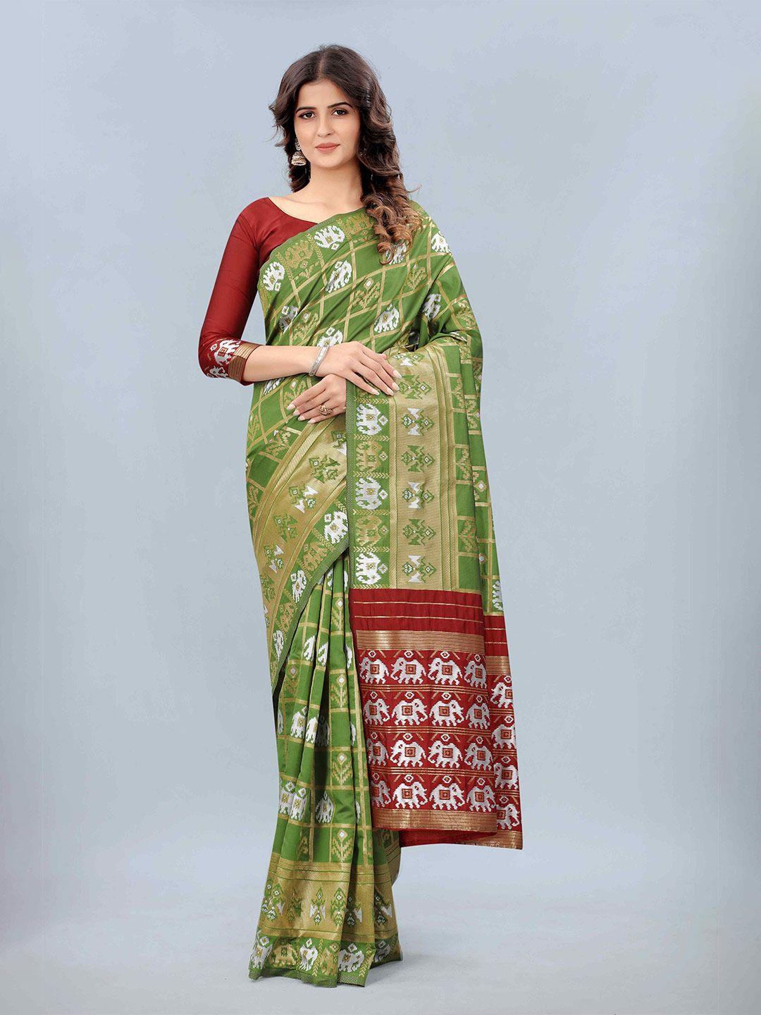 mizzific green & maroon woven design zari silk cotton banarasi saree