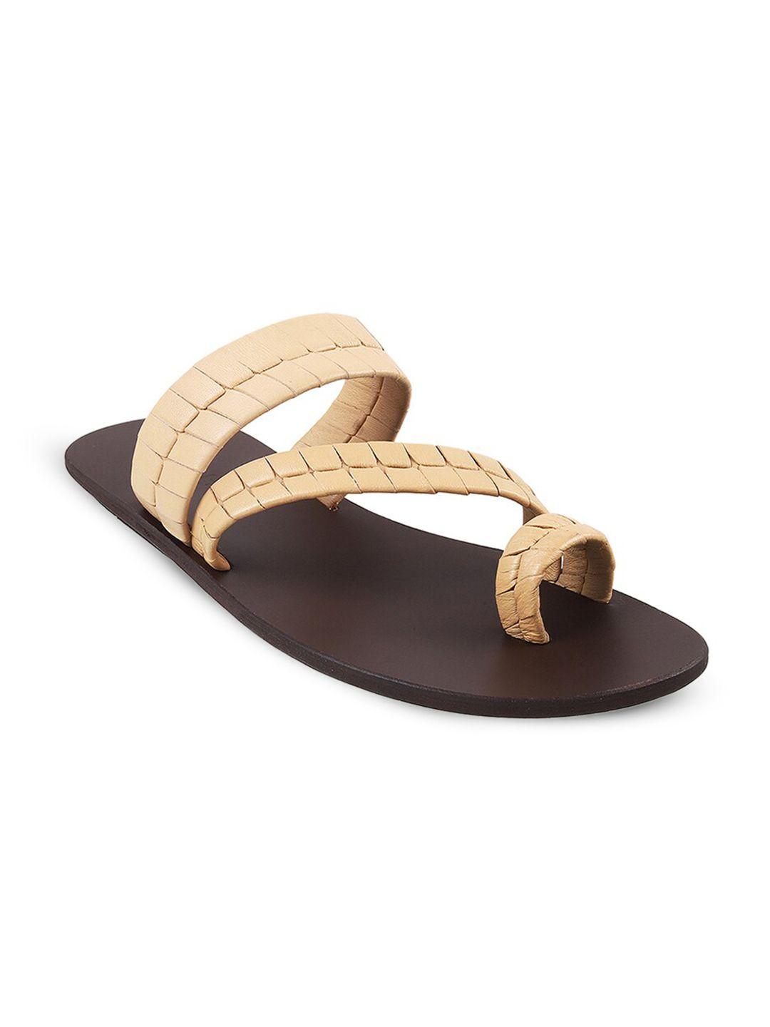 mochi men one toe leather comfort sandals