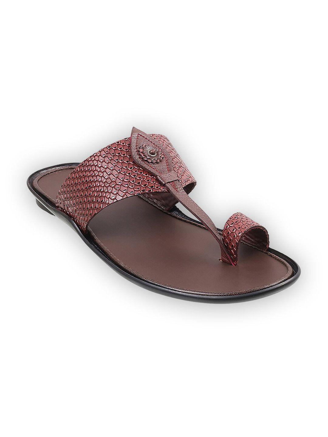 mochi men textured leather comfort sandals