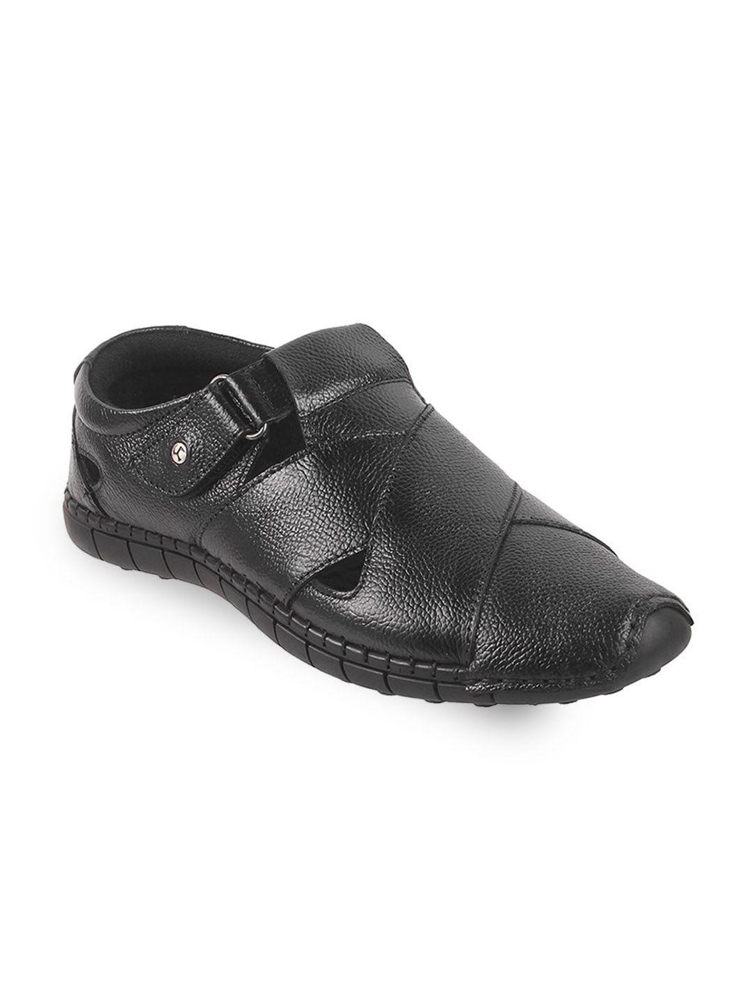 mochi men textured leather shoe-style sandals