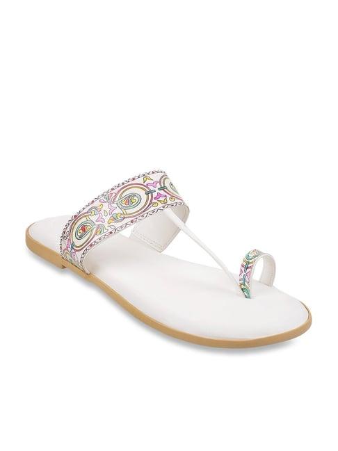 mochi women's white toe ring sandals