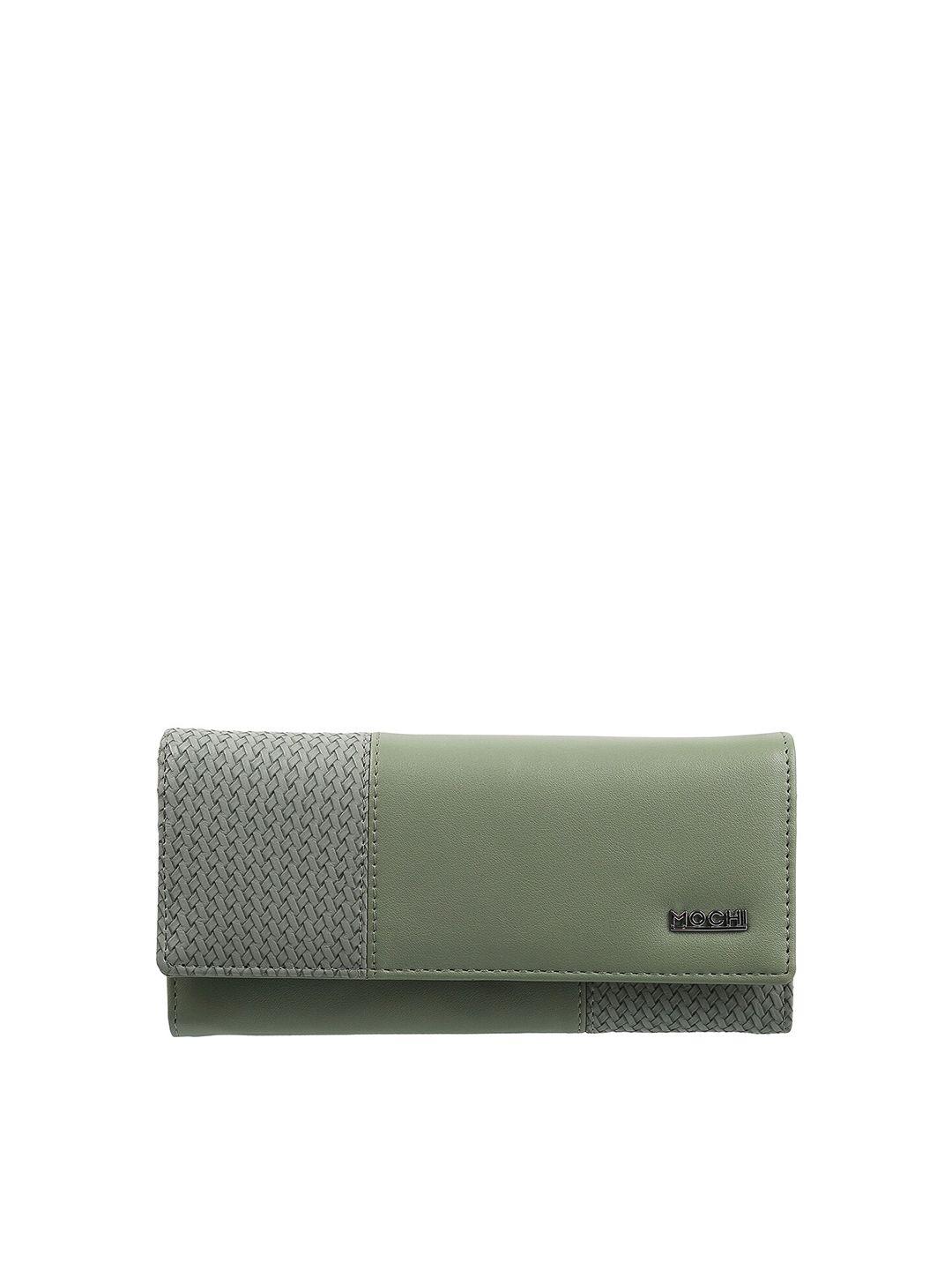 mochi women green clutch