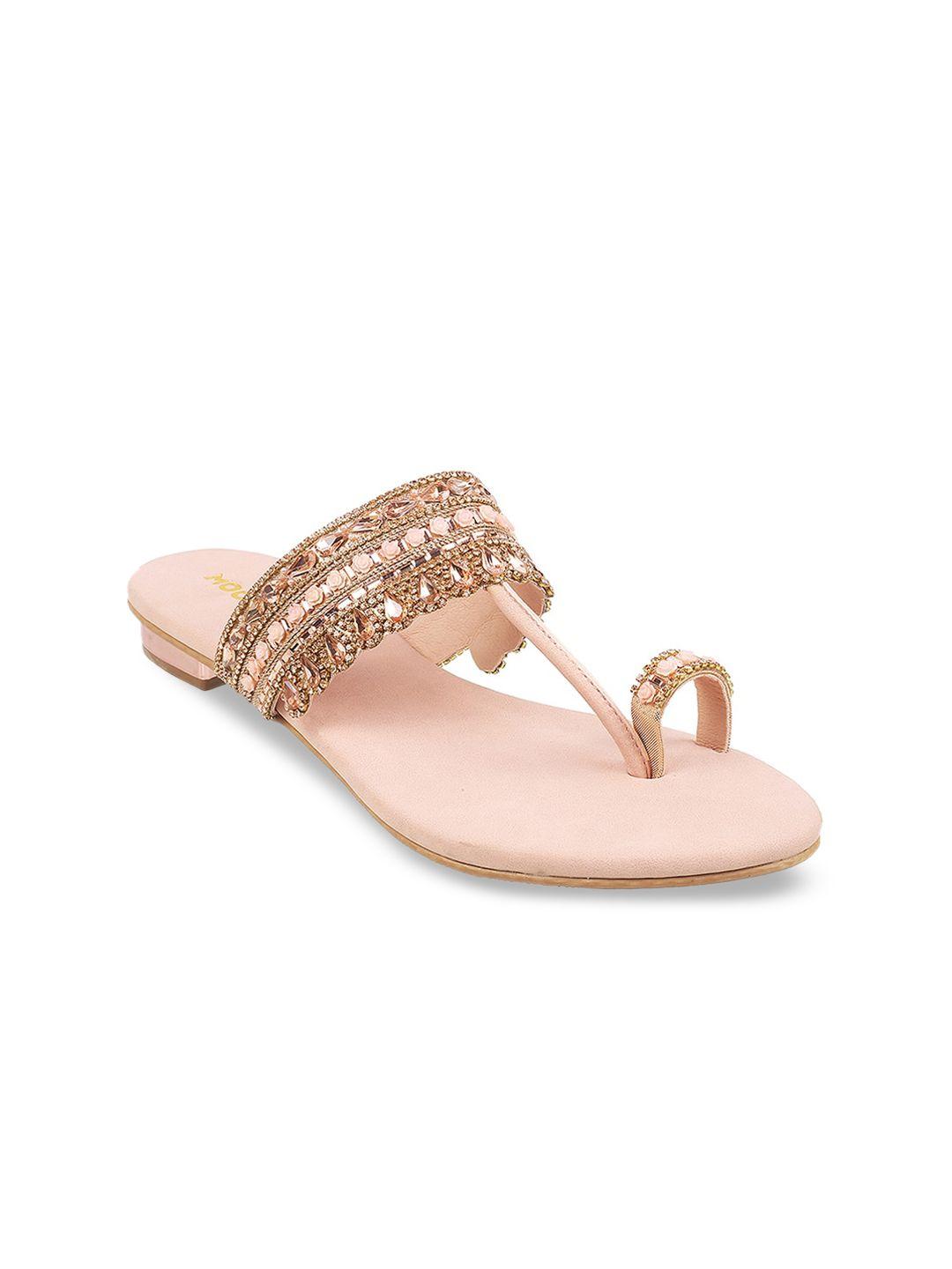 mochi women peach-coloured embellished one toe flats