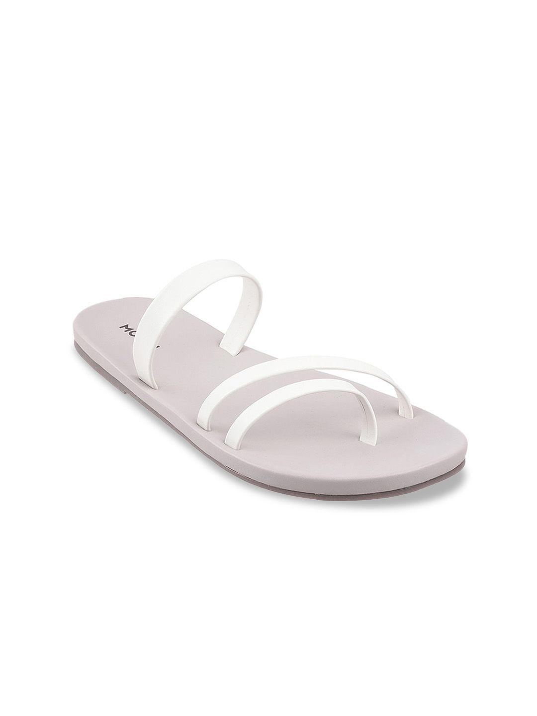 mochi women white solid one toe flats