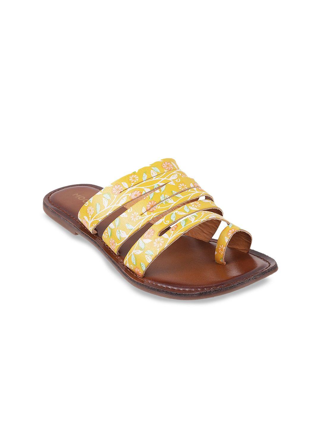 mochi women yellow one toe flats