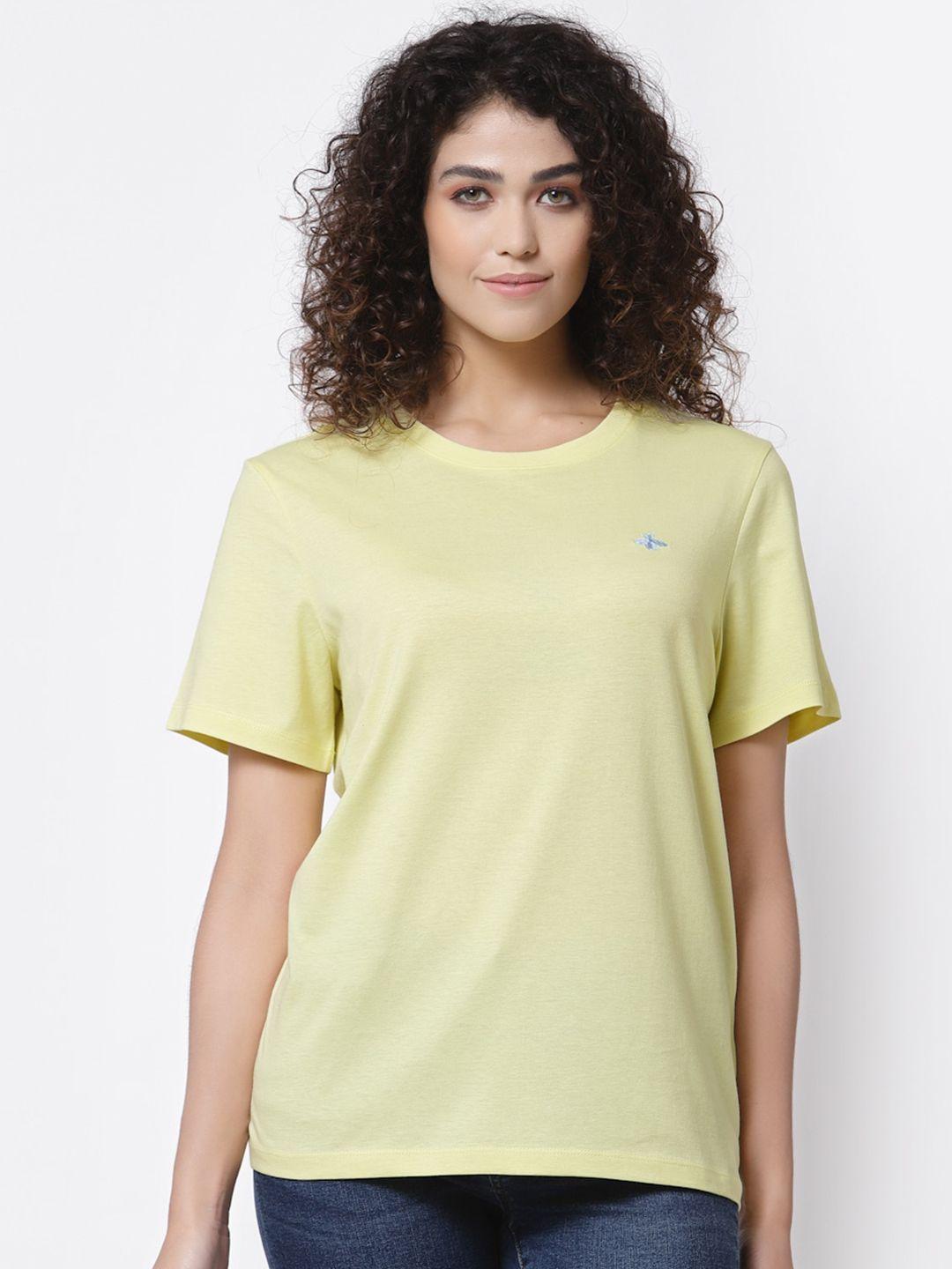 mode by red tape women yellow pure cotton t-shirt