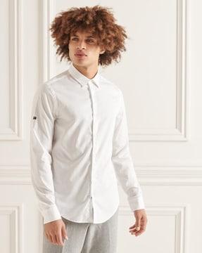 modern tailor shirt with spread collar