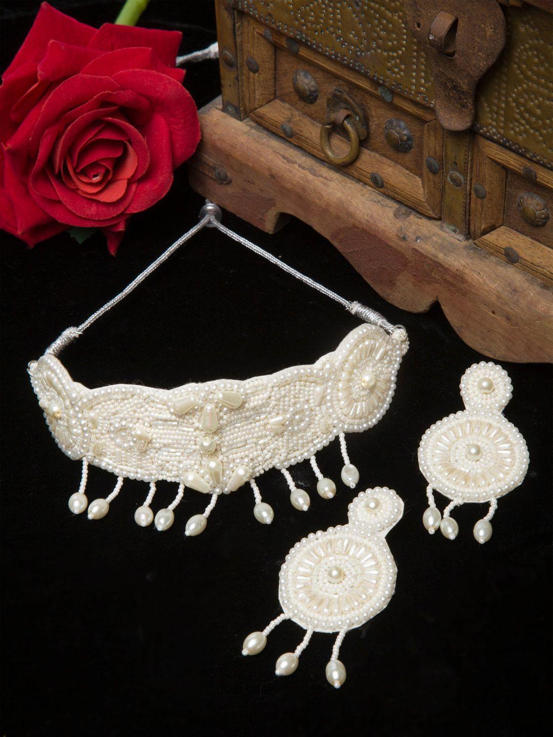 moedbuille woman silver-plated off-white pearl-studded & beaded handcrafted jewellery set