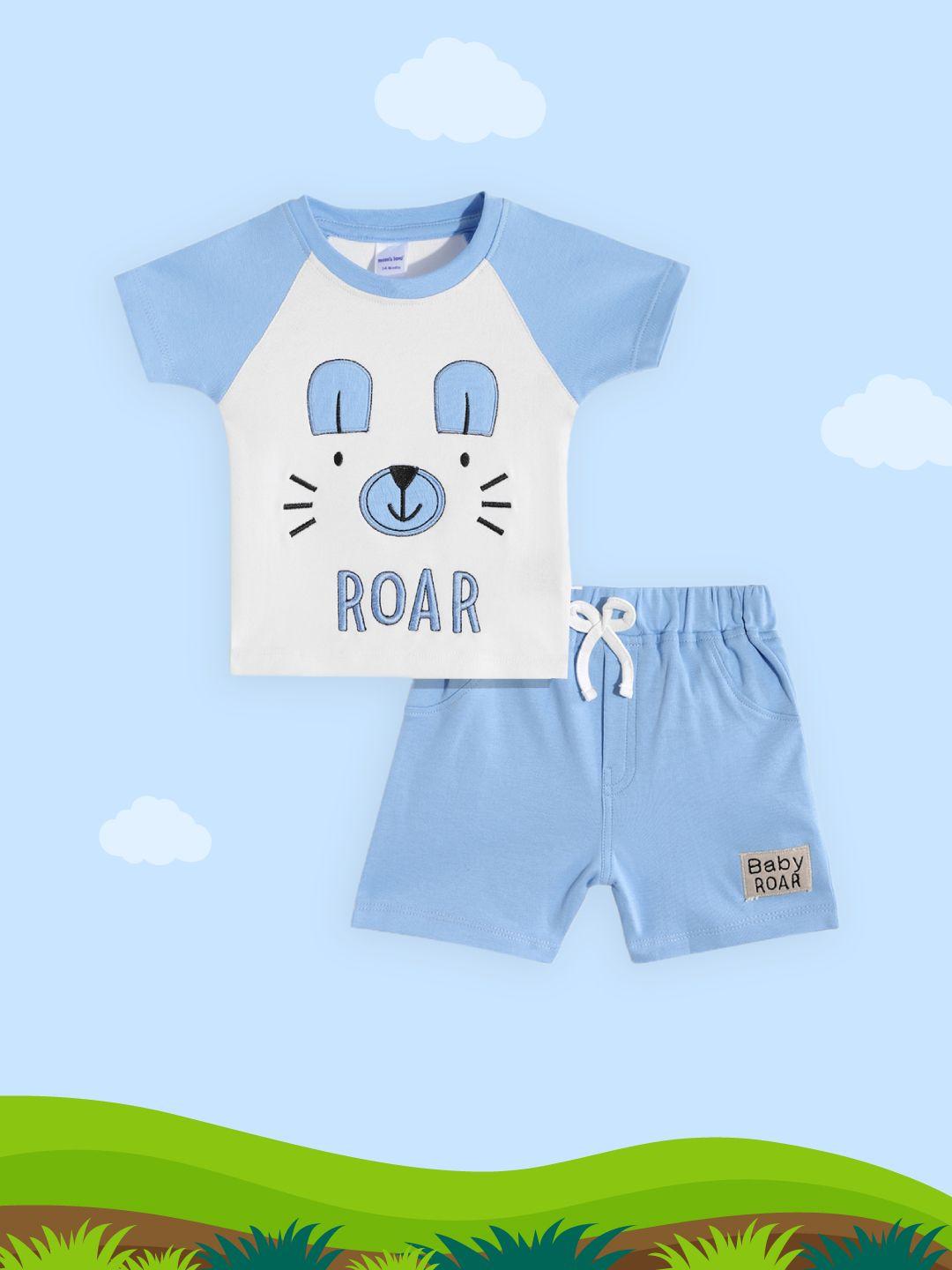 moms love infant boys white & blue graphic applique cotton clothing set