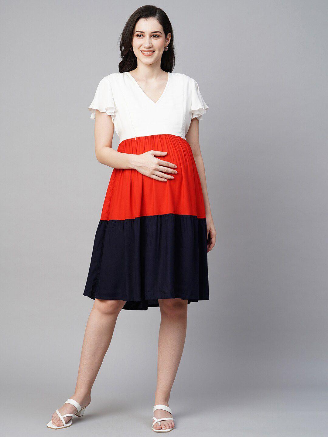 momtobe v-neck colourblocked maternity fit & flare dress