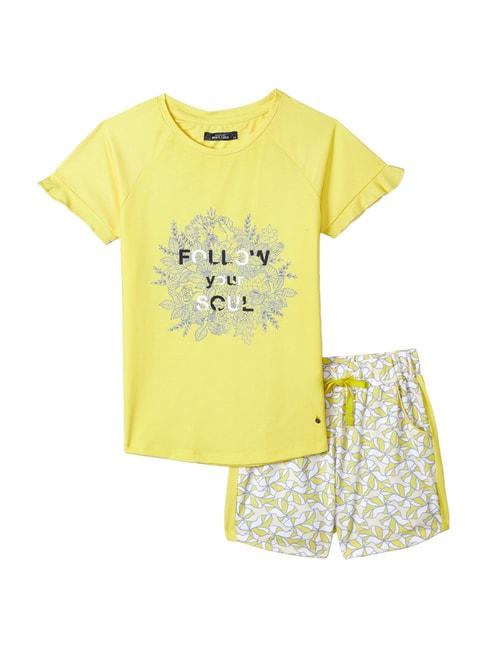 monte carlo kids yellow printed t-shirt & shorts