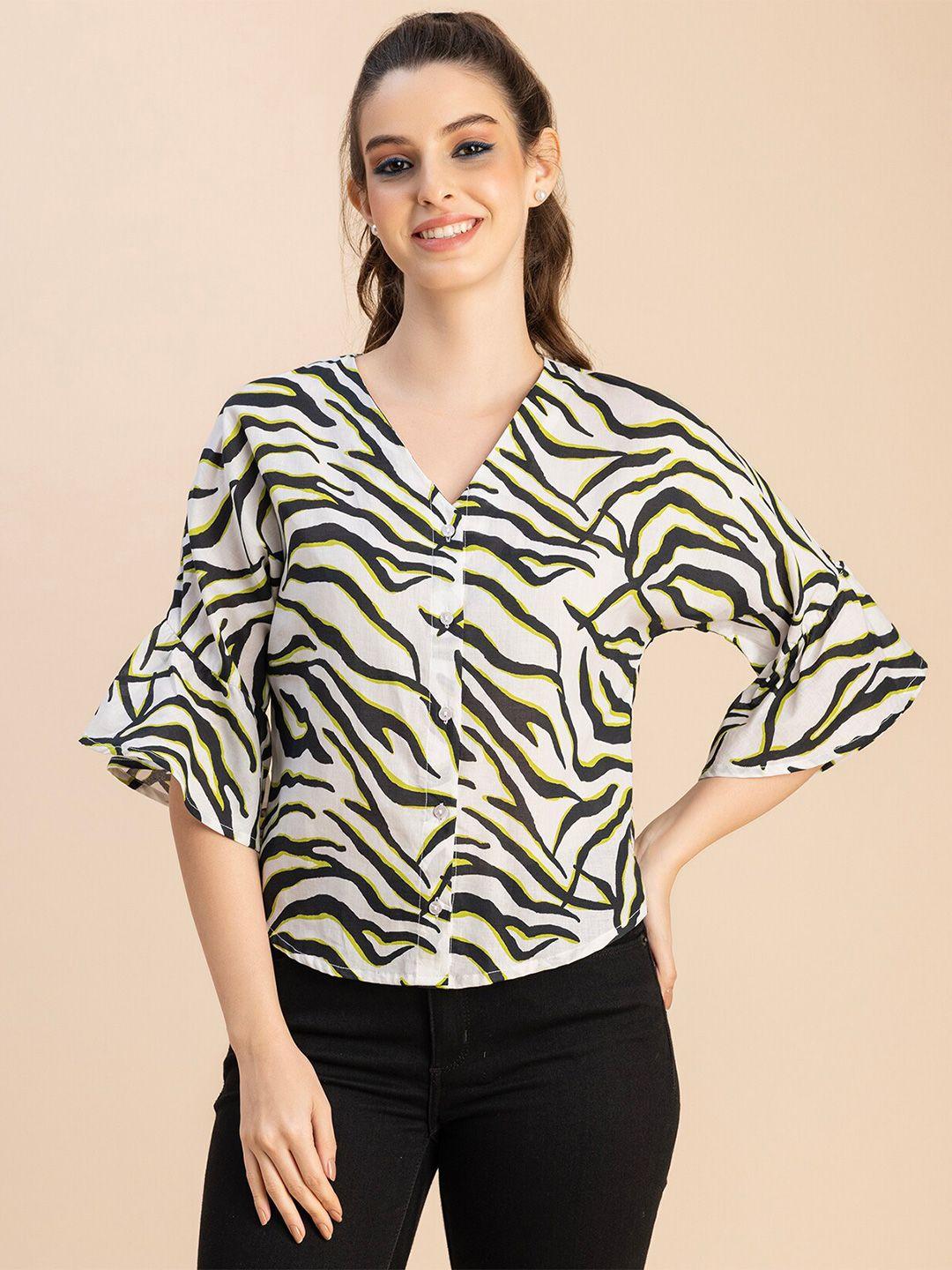 moomaya animal printed bell sleeves v-neck cotton top