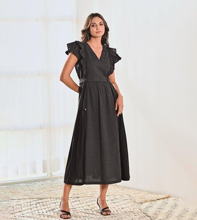 moontara black wallflower cotton v neck long dress with belt