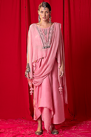 moose pink embroidered cape set