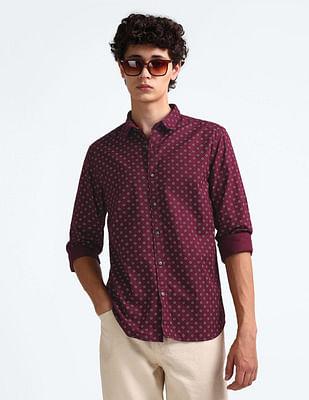 motif print regular fit shirt