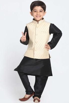 motif silk blend mandarin boys jacket kurta and pyjama set - natural