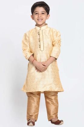 motif silk blend mandarin boys kurta pyjama set - gold