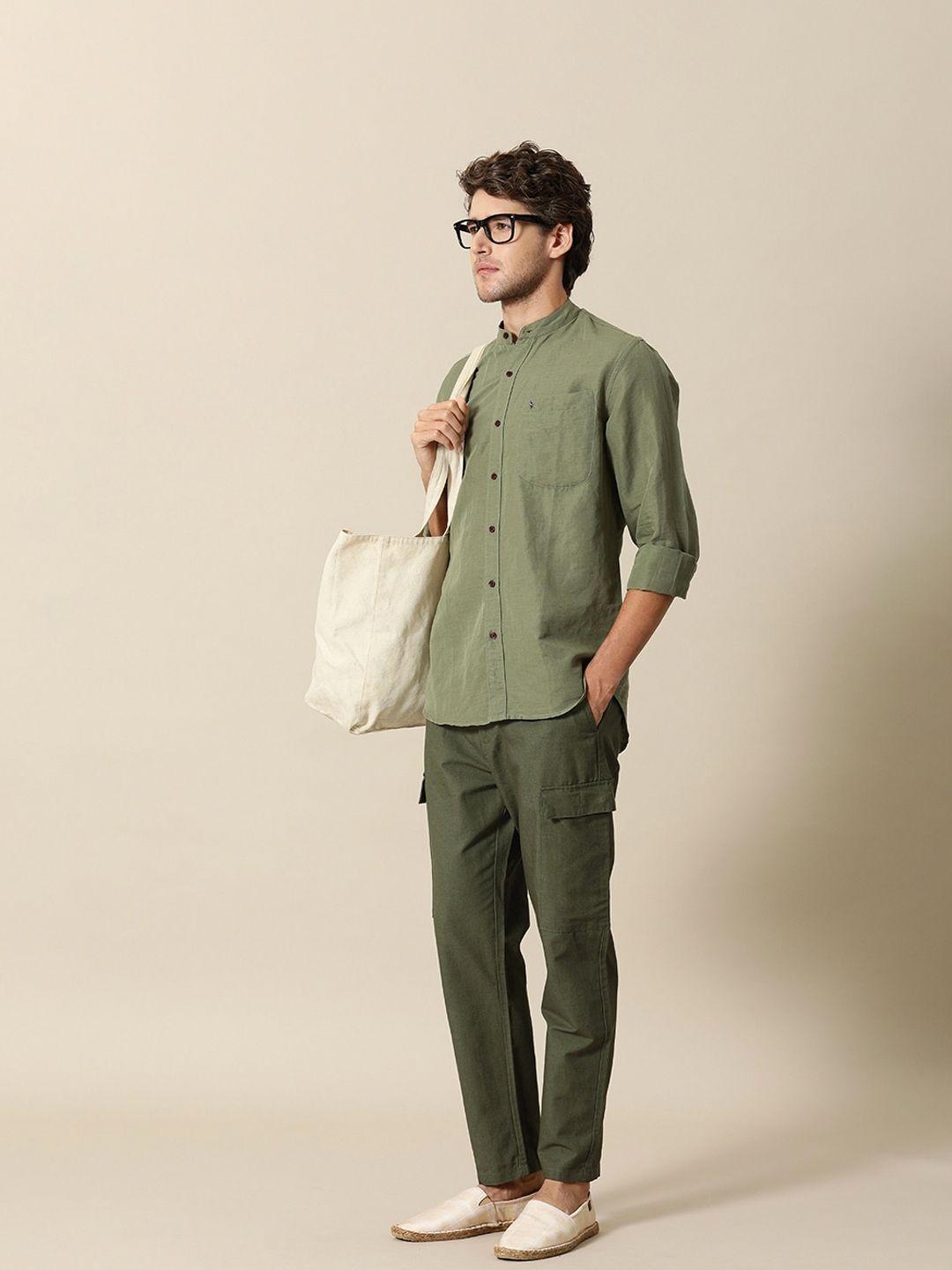 mr bowerbird men olive green liberal fit cotton linen pleated cargotrouser & notepad