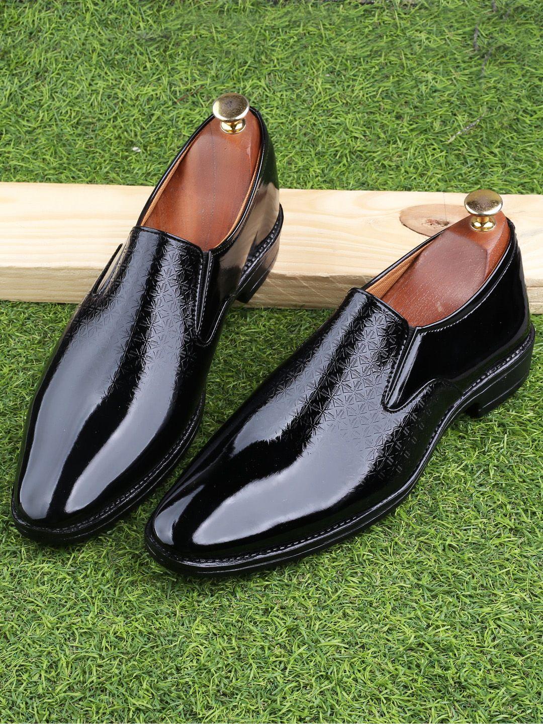 mr.wonker men textured formal slip-on shoes