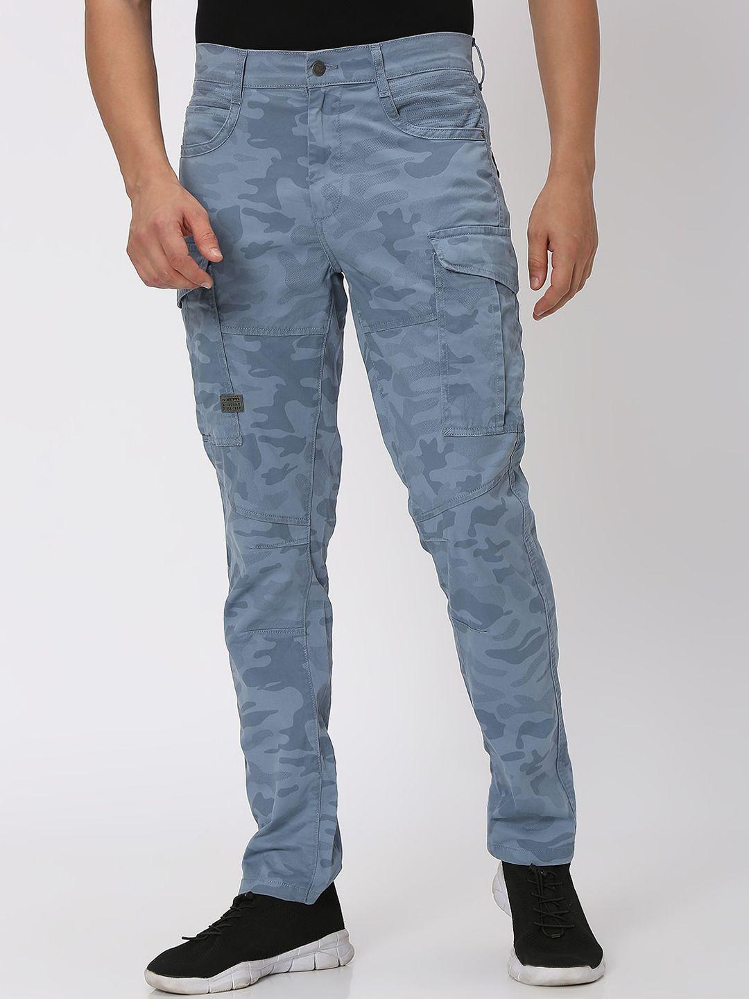 mufti men blue camouflage printed low-rise reversible cargos trousers