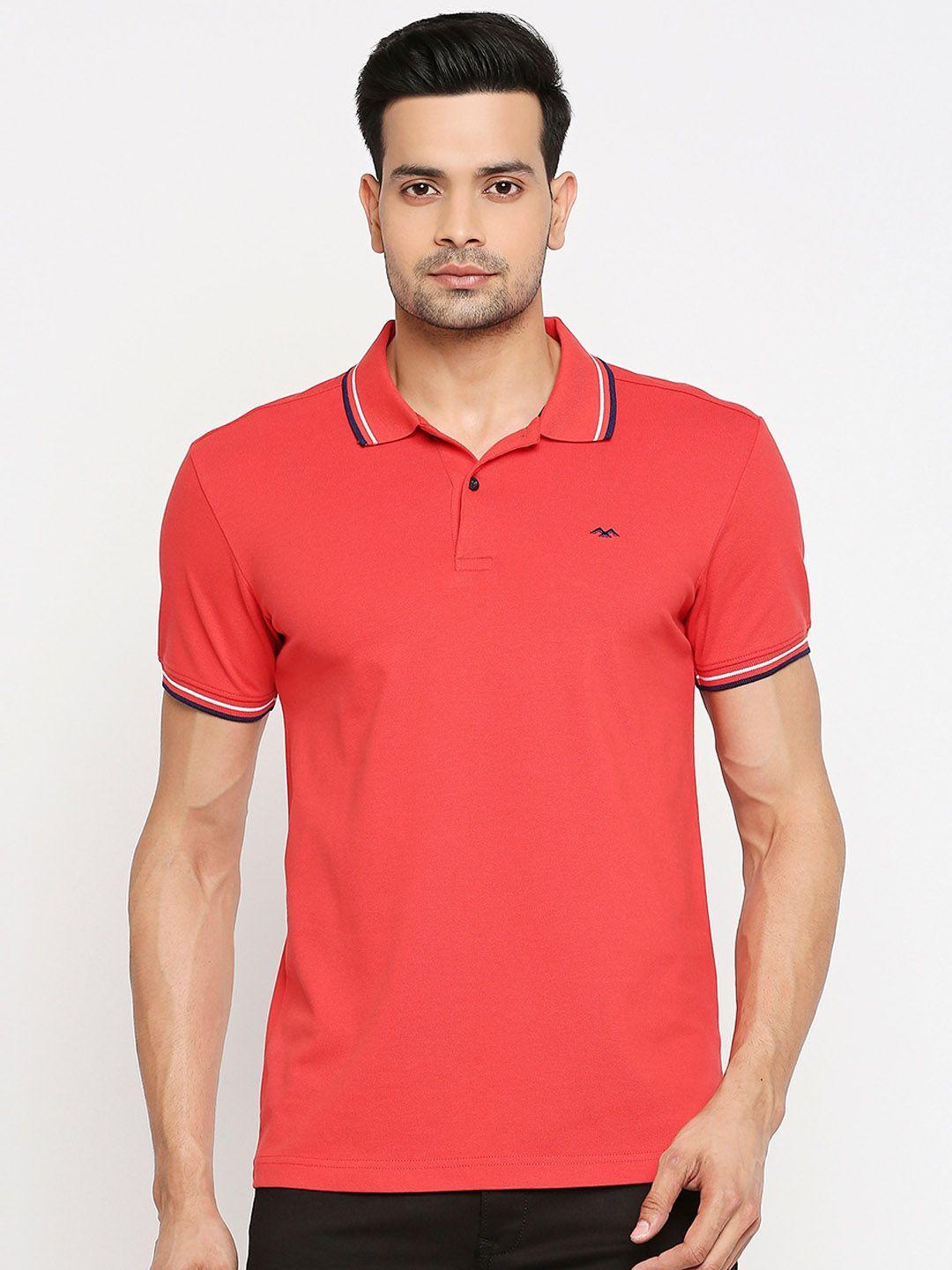 mufti men red solid polo collar t-shirt