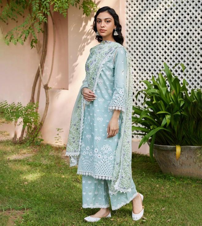 mulmul blue peehu kurta with peehu pants and shehed dupatta