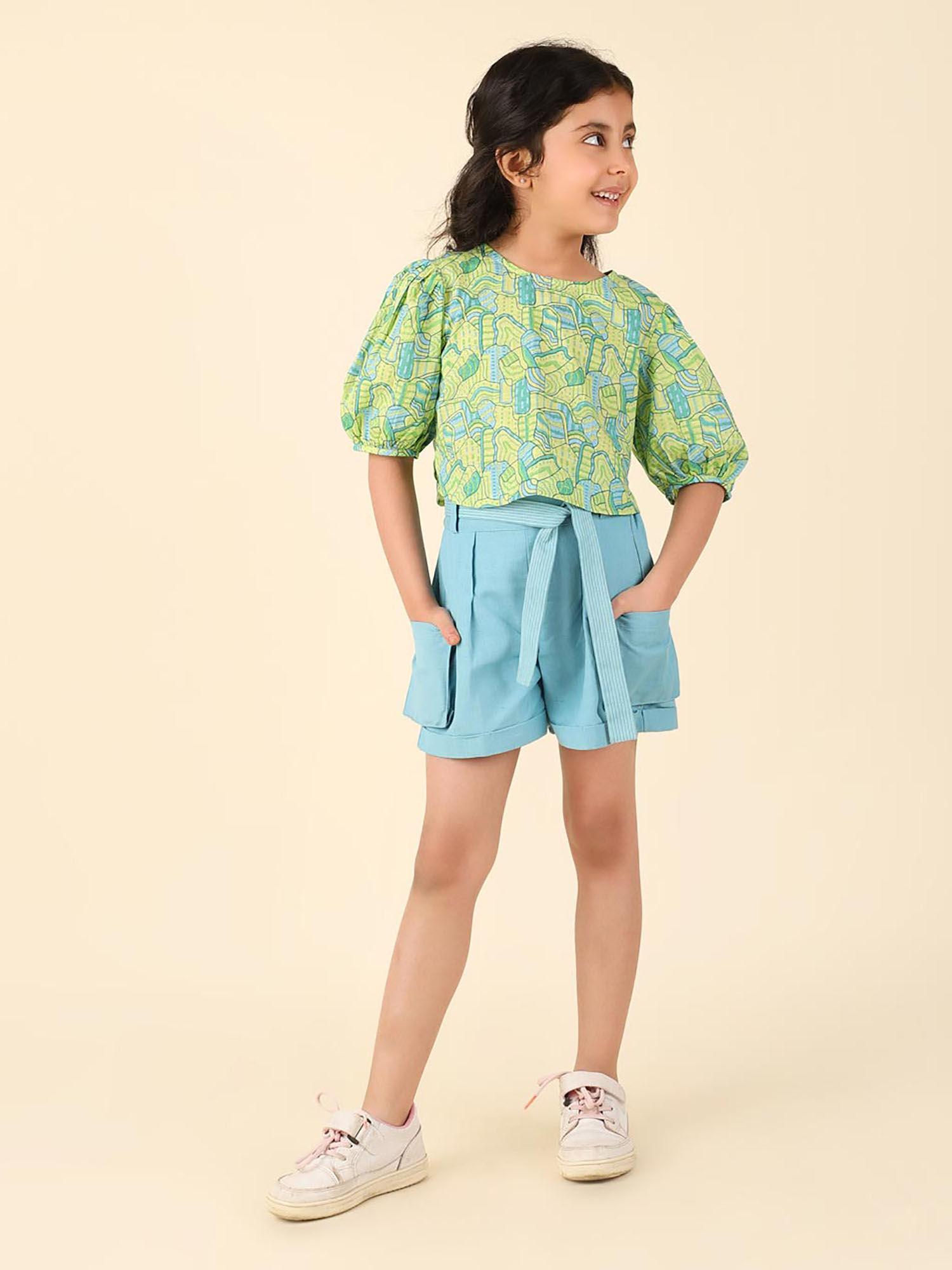 multi-color cotton printed top and shorts with belt (set of 3)