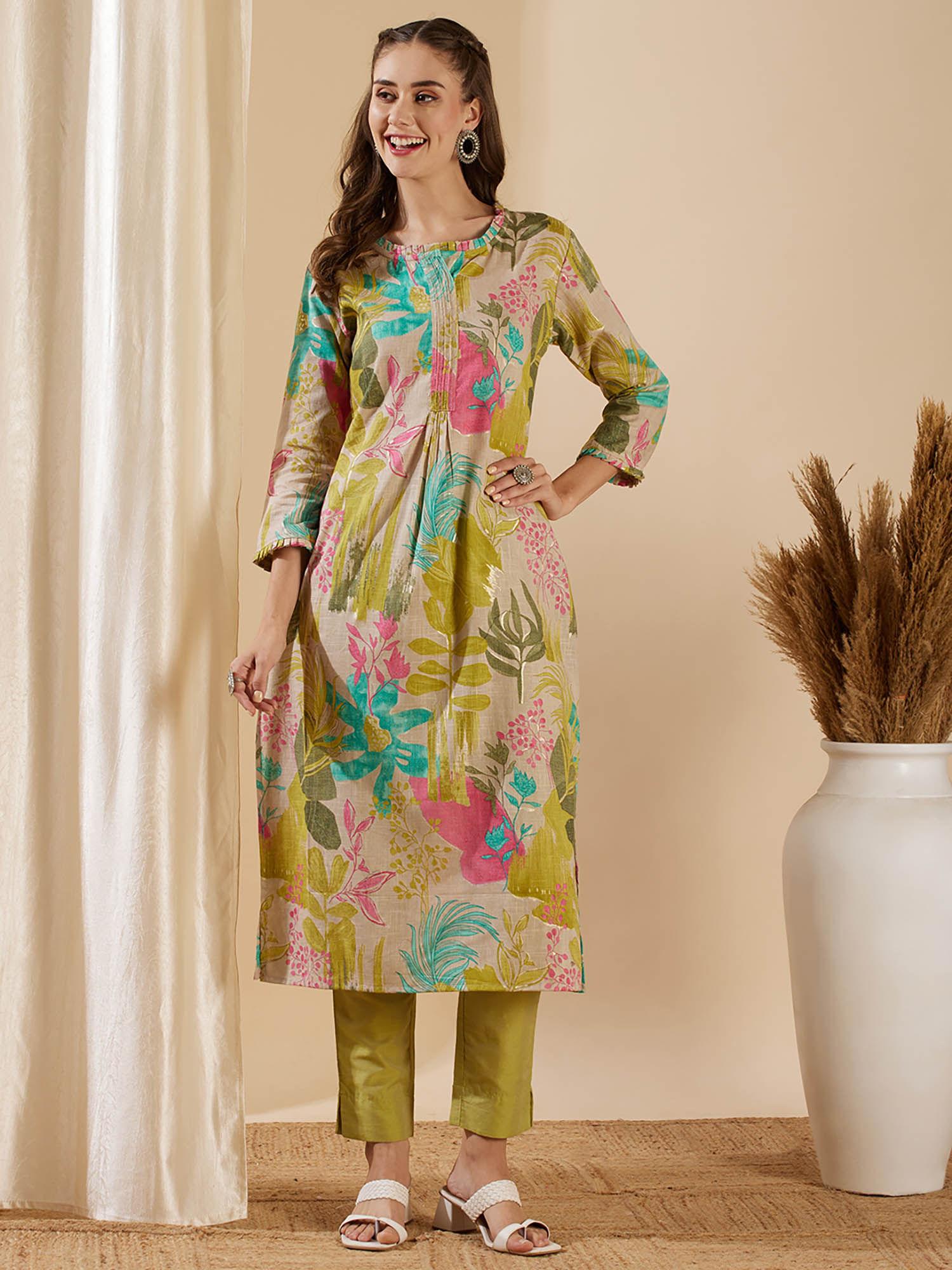 multi-color straight floral printed round neck kurta