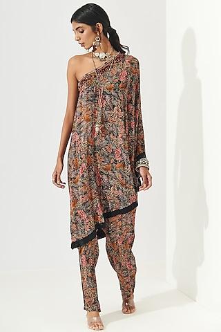 multi colored printed cape set