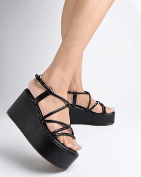 multi-strap platforms with buckle-fastening