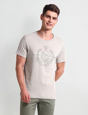 muscle fit brand print t-shirt