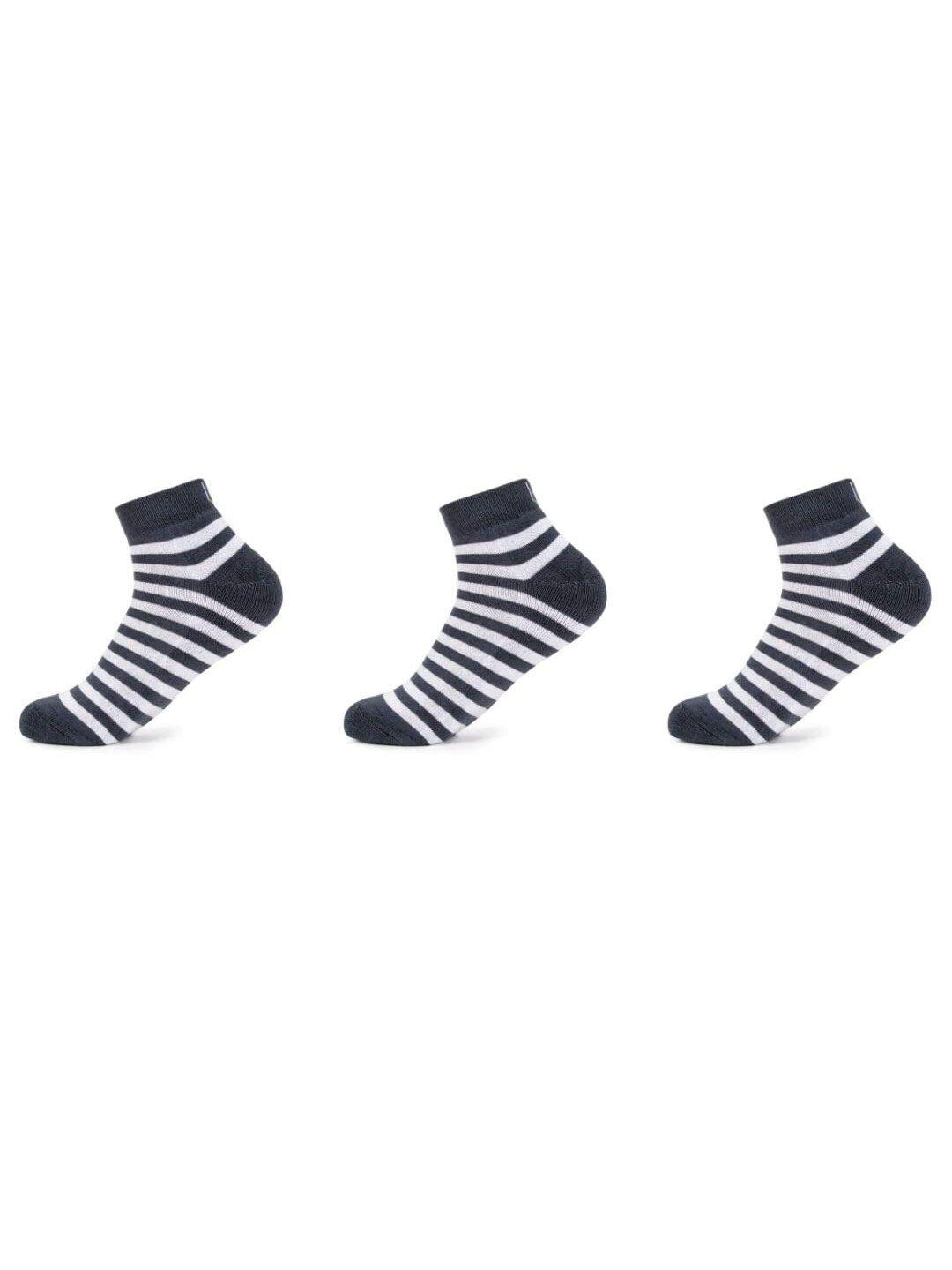 mush pack of 3 grey & white striped ultrasoft, breathable & odor control socks